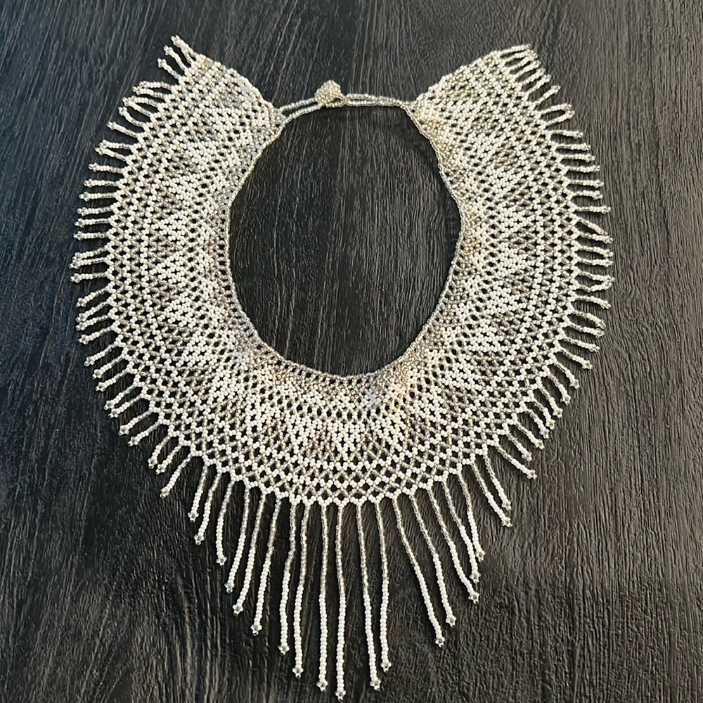 White & Silver Beaded Statement Neclace